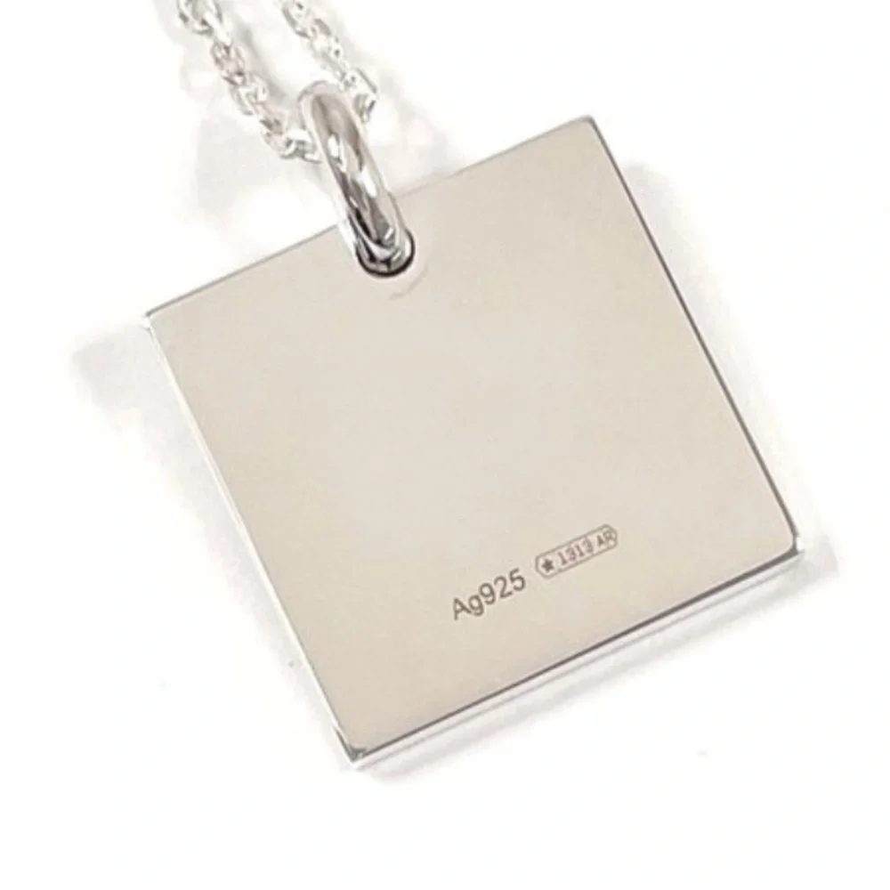 GUCCI Square Plate Pendant Necklace, Sterling Silver, 18 Inch chain - Picture 4 of 4